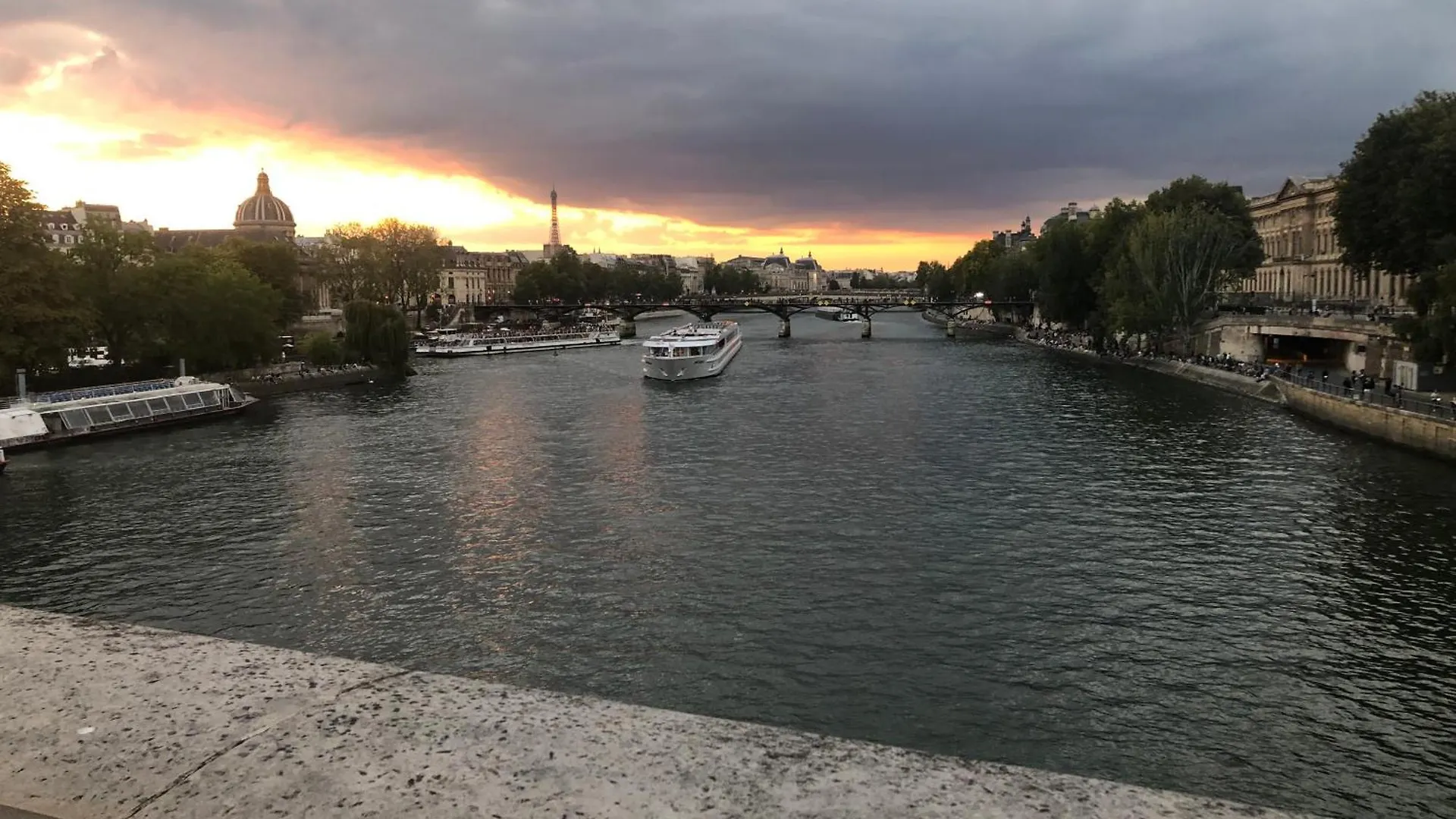 In In Paris